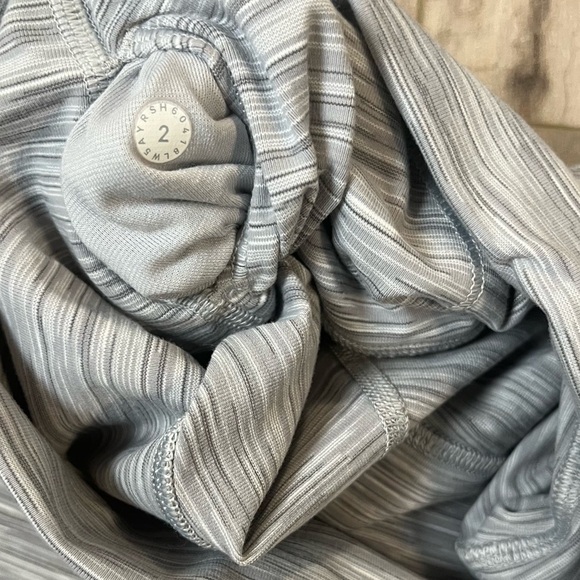 Lululemon Ombré Leggings - Picture 4 of 4